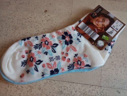 NEU mit Etikett -  Bunte Damensöckchen 2 Paar (84% Baumwolle) Gr. 35-38