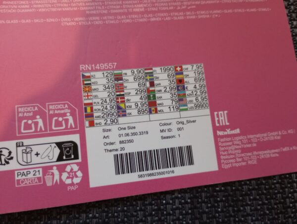 NEU mit Verpackung - Mädchen Halsketten: Stiefel, Hut, Hufeisen (3 Stück)