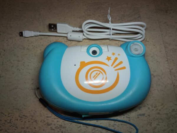 Kinderkamera kidizoom twist Blau von vtech + SD Karte & Batterie Kinderkamera kidizoom twist Blau von vtech + SD Karte & Batterie