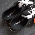 NEU mit Etikett - Stoffschuhe, Sneaker schwarz FB Sister Größe 39