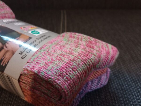 NEU - 3 Paar, Stück Multicolour Socken Gr. 39-42 (93 % Baumwolle)