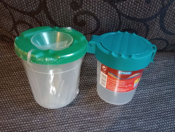 NEU - Pinsel + Becher, Knete, Schere, Cars Malset + Wasserfarben